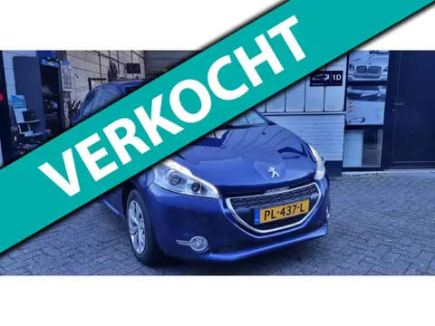 Peugeot 208 1.2 VTi Allure/ Nieuwe Distributieriem!