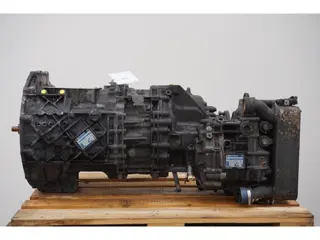 ZF 12AS2331DD+INT3 81 32004-6267 (bj 2012)