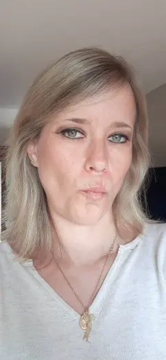 Vrouw zoekt minnaar voor kinky xxxx