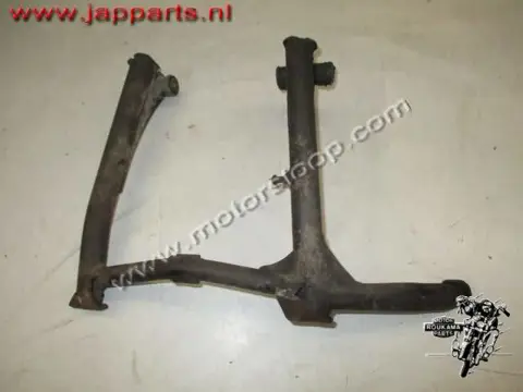 Honda CBR1000F(SC21) Middenbok