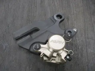 ACHTER REMKLAUW Triumph Tiger 800 2010 - 2014