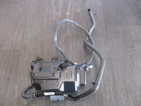 KOELVLOEISTOF RESERVOIR Ducati Diavel 2011 - 2015