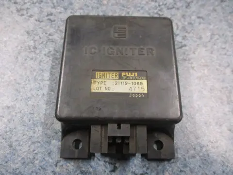 CDI UNIT Kawasaki Z 750 1980 - 1986