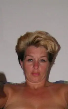 Op zoek naar een stoute man.