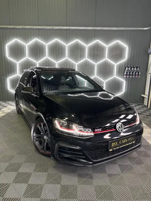 VOLKSWAGEN GOLF golf 7.5 Gti performance(245pk)Dynau/Pano/standkachel