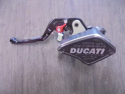 KOPPELINGSPOMP Ducati Diavel 2011 - 2015