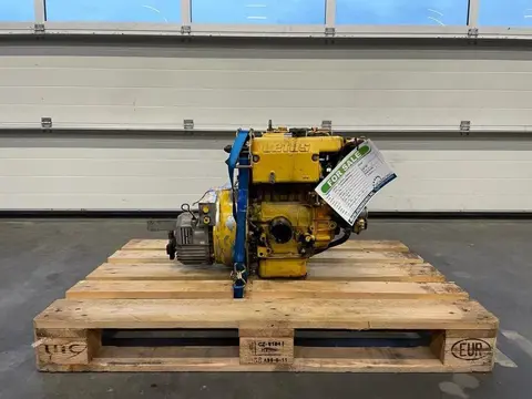 Vetus M2 Vetus 11 PK Marine Diesel motor Twindisc Keerkoppeling