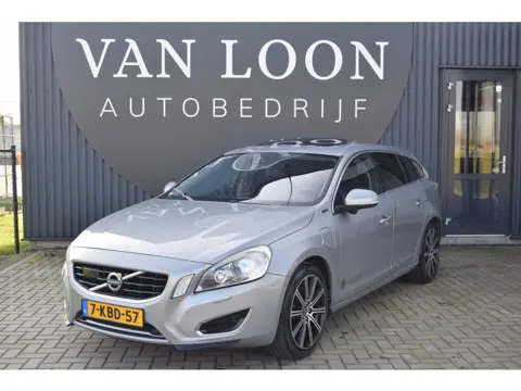 Volvo V60 D6 AWD Plug-In Hybrid Summum (bj 2013, automaat)