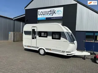 HOBBY On Tour 390 SF ’21 (Vastbed, Treinzit)