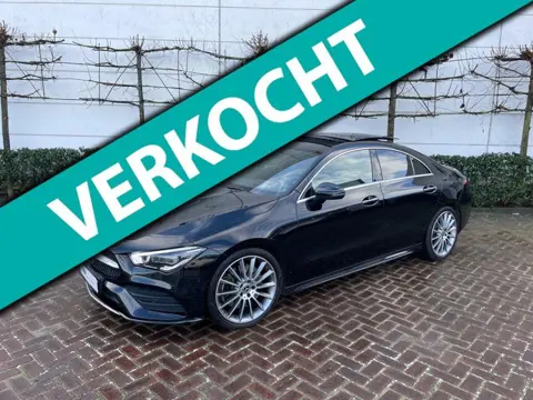 Mercedes-Benz CLA-klasse 220 AMG-Line|Pano|Sfeer|Camera|