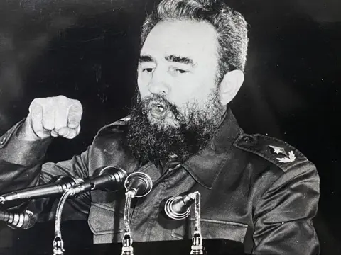 AP - 3 x Press Photos of Fidel Castro (1959/74)