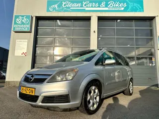 Opel Zafira 2.2 Cosmo (bj 2006)