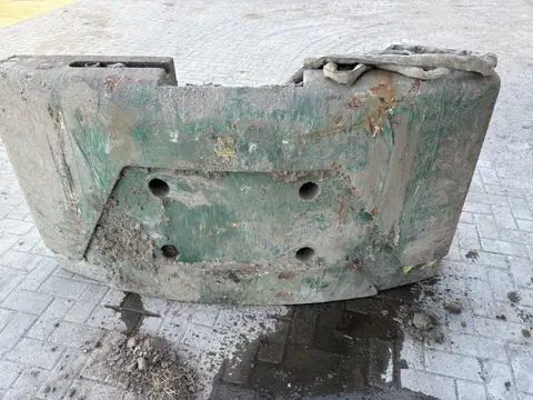 Gewichtblok 1800 tot 3500 kilo contragewicht frontgewicht