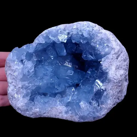 Mooie natuurlijke celestiet Geode - 165×138×98 mm - 2241.81