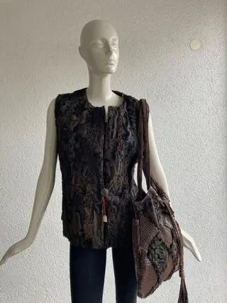 Artisan Furrier - Astrakan, Leder Bontjas, Gilet, Handtas -