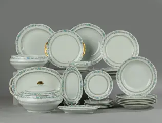 Limoges - Tafelservies voor 6 (27) - Porselein