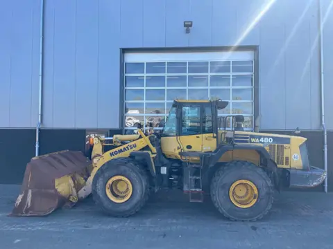 Komatsu WA480-6 (bj 2013)