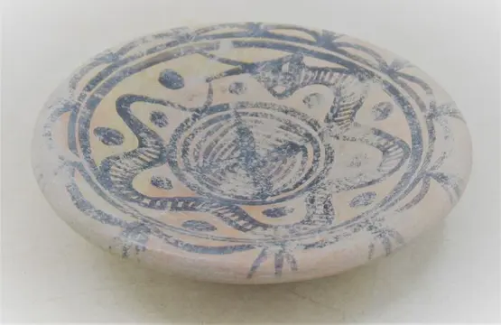 Indus Valley Terracotta Oud harappan vat - 9cm breed - (9