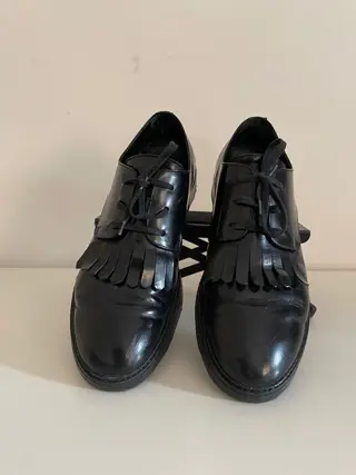 Fendi - Veterschoenen - Maat: Schoenen / EU 42