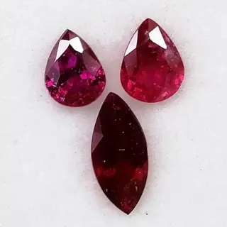 3 pcsRobijn - 1.23 ct