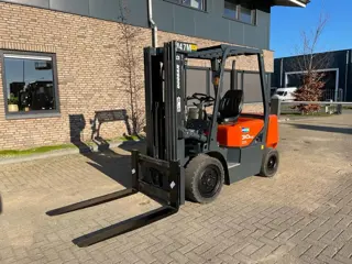 Doosan D30G Yanmar 3 ton Triplex Freelift Sideshift Diesel Heftruck 470 cm hefhoogte