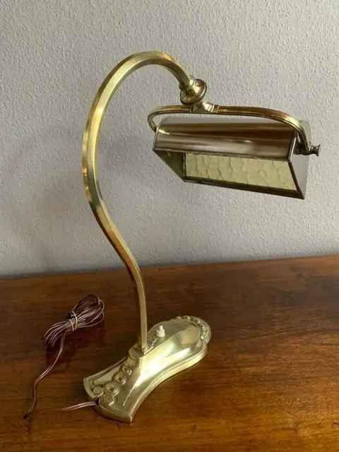 Bureaulamp rond 1920 - brons/messing/glas