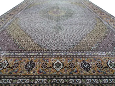 Tabriz Mahi met Zijde - Cleaned Carpet - 360 cm - 247 cm