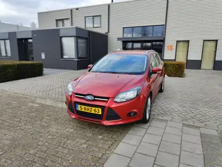 Ford FOCUS Wagon 1.6 EcoB. First Ed. Bj 2011 NAVI