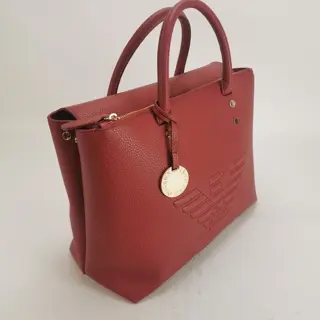 Emporio Armani - winkelend publiek