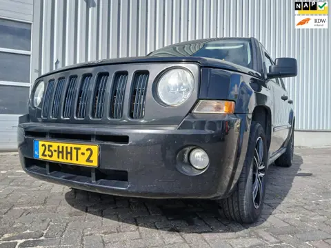 Jeep Patriot 2.4 Limited Adventure START NIET!!!