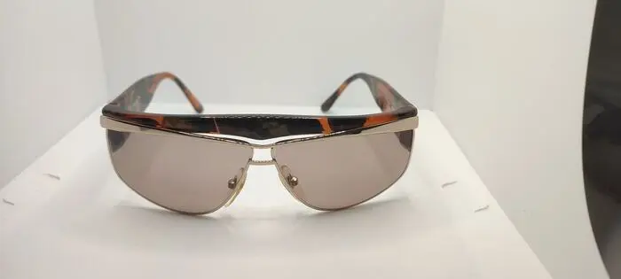 Givenchy - 126 - Zonnebril