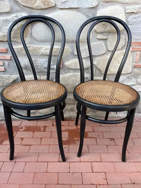 Paar stoelen in Thonet-stijl (2)