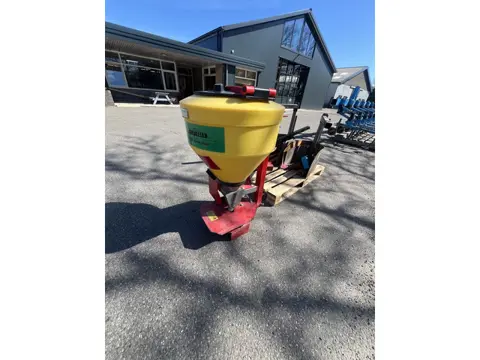 Europart Granulaat strooier