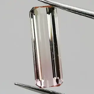 Tweekleurige Toermalijn - 1.80 ct