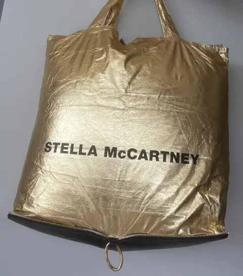 Stella McCartney - Reistas