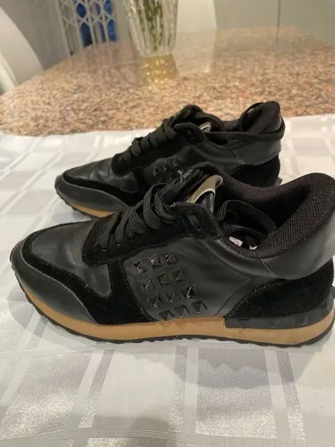 Valentino - Sneakers - Maat: Schoenen / EU 38