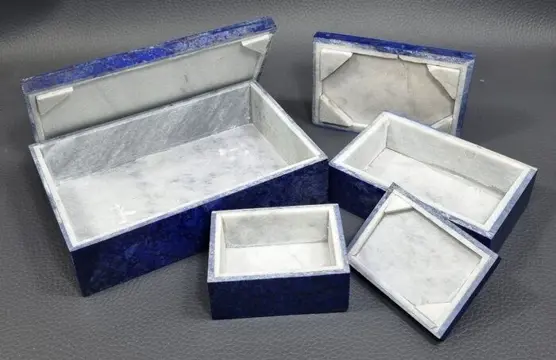 Lapis Lazuli sieraden steen dozen - 142×93×40 mm - 1125 g -