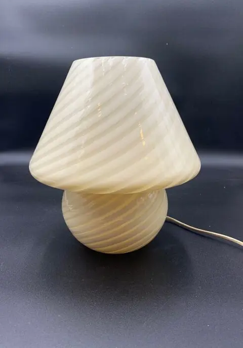 Tafellamp (1) - Fungo Swirl