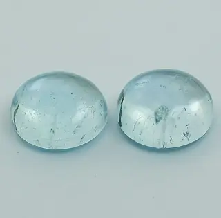 2 pcs Lichtblauw Topaas (paar), geen reserve - 25.85 ct