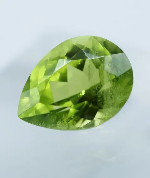 Levendig geelachtig groen Peridoot, geen reserve - 3.62 ct
