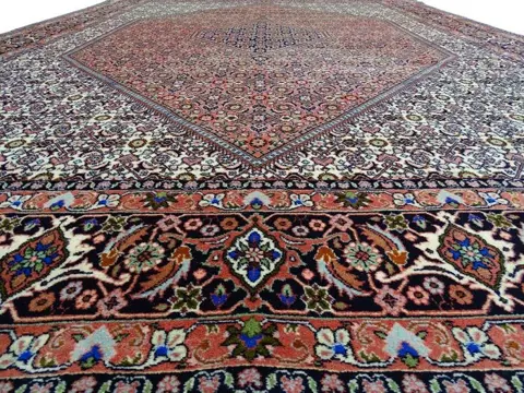 Bidjar - Cleaned carpet - 336 cm - 242 cm