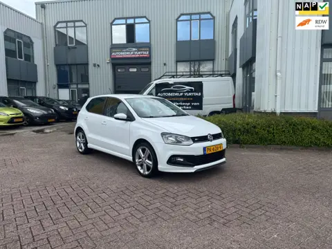 Volkswagen Polo 1.2 TSI Comfortline Business R CARPLAY!!
