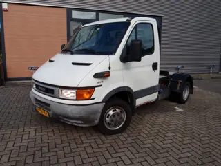 Iveco Daily 40 C 13 be trekker 6600kg trekvermogen nw apk goede staat b.e kleinrijbewijs 40c13 130pk