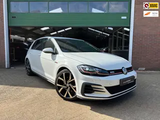 Volkswagen Golf 2.0 TSI GTI | NAVI |TREKHAAK/CAMERA/PDC | CARPLAY |