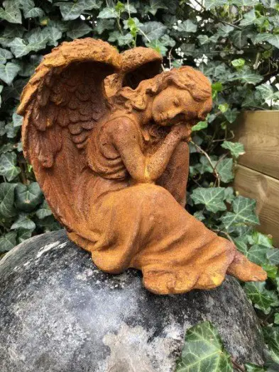 Tuinbeeld , engel beeld , lief engel beeld