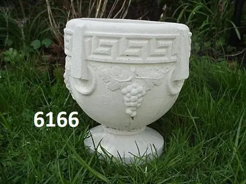 Planten bakken / bloembakken verschillende modellen.