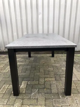 Foto 11 van Tuintafel met granieten blad, graniet , tuintafel