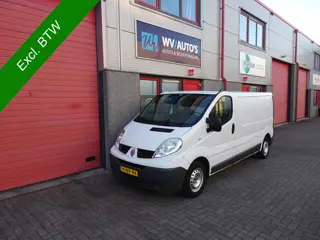 Renault Trafic 2.0 dCi T29 L2H1 airco 3 e versnelling stuk !!!