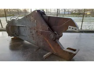 Kinshofer XS4800 hydraulic scrap shear (bj 2013)