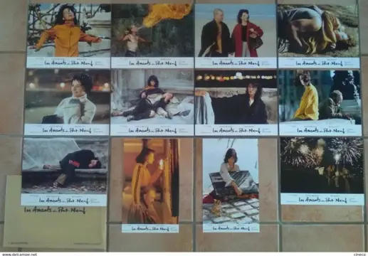 LES AMANTS DU PONT - NEUF lobbycard set.